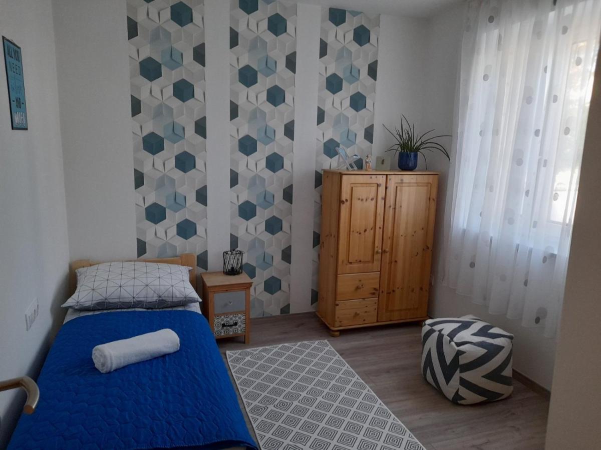 Kempi Kuckója Balatonalmadi Bagian luar foto